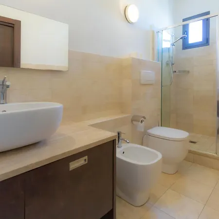 Sole מלון בלריה-איגאה מרינה